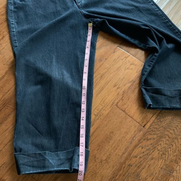 BANOLINO Dark Denim Capris‎ size 18 - Picture 9 of 10